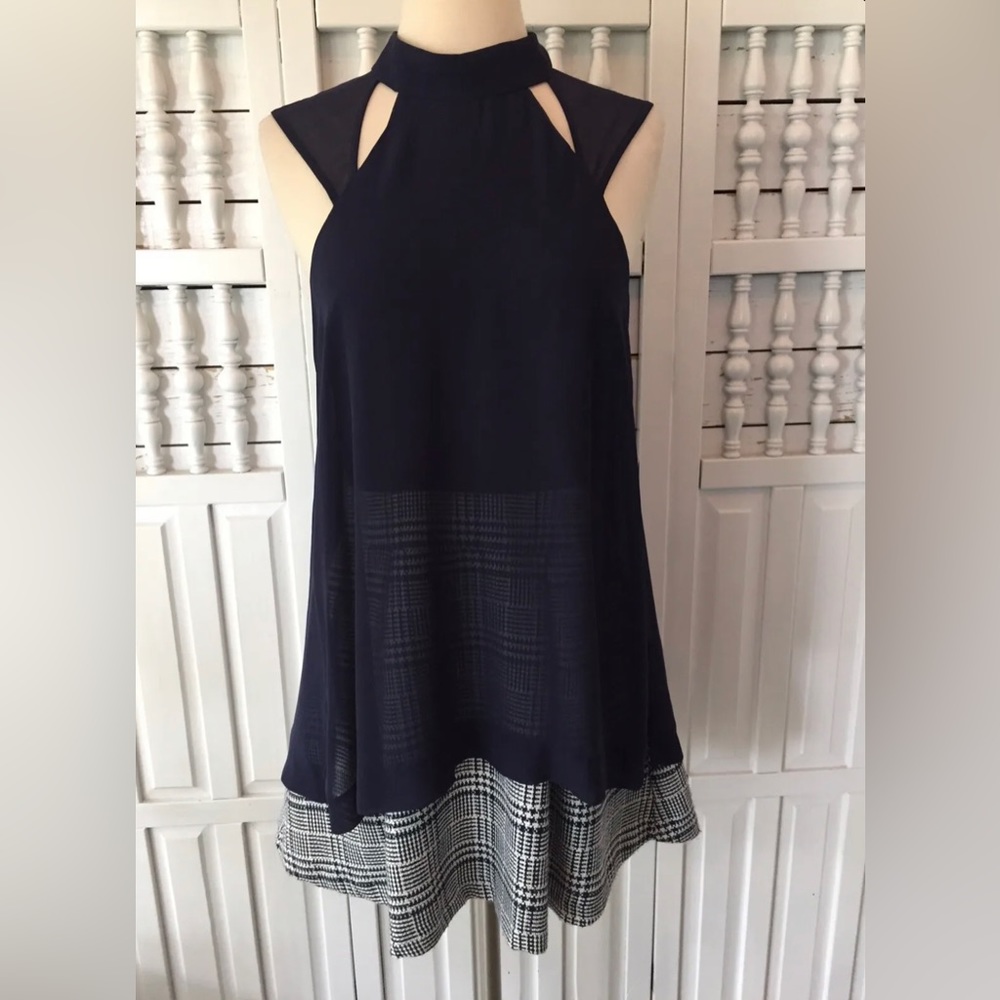 Bcbgeneration Blue & White Checkered Dress, Open … - image 5